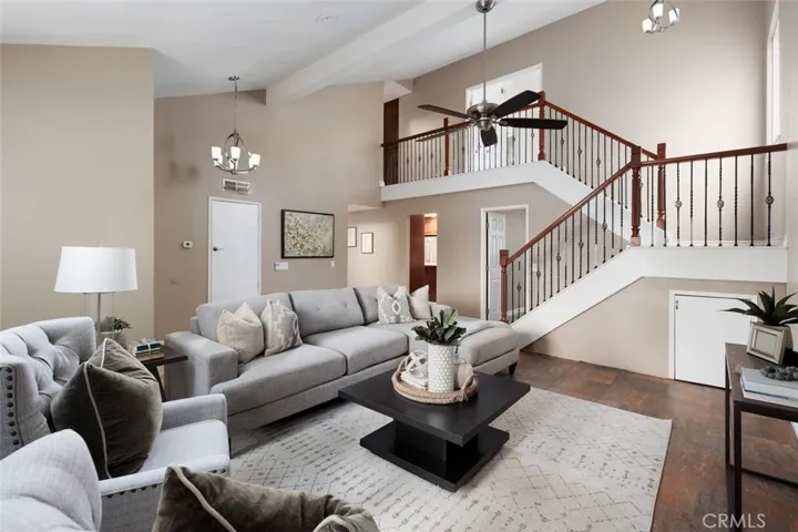 5541 Pineridge Drive, La Palma, California 90623