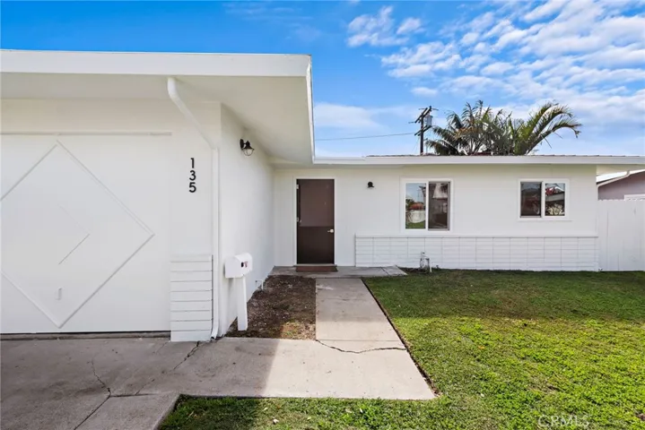 135 Avenida Princesa, San Clemente, California 92672
