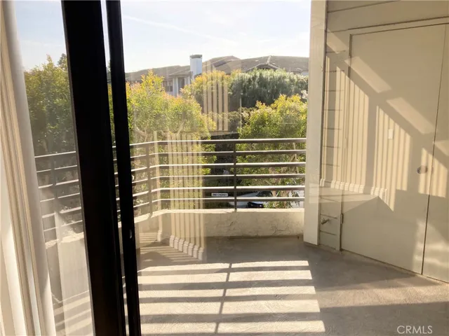 270 Cagney Lane 203, Newport Beach, California 92663