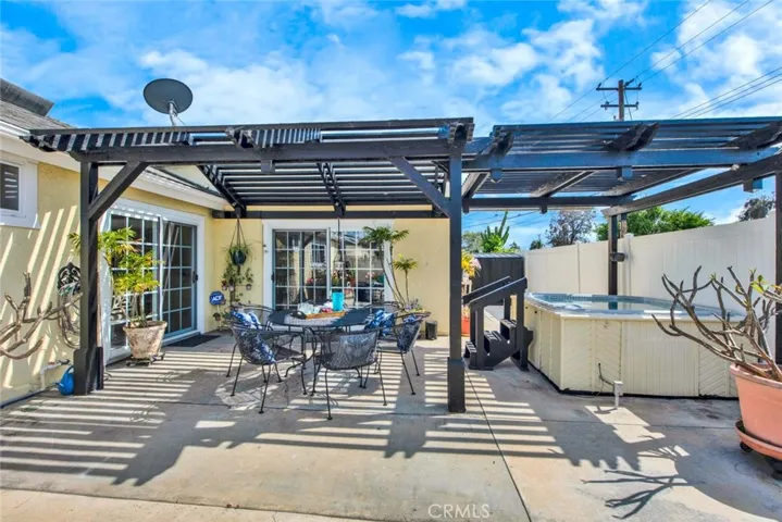 17171 Hague Lane, Huntington Beach, California 92647