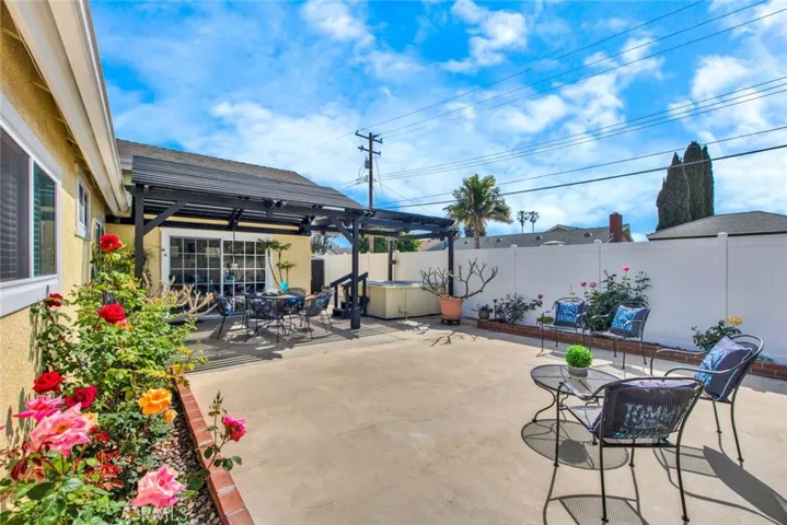 17171 Hague Lane, Huntington Beach, California 92647