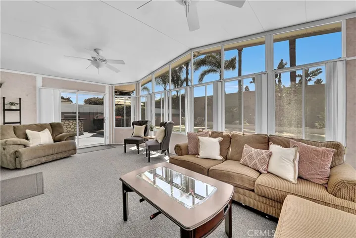 What a beautiful room!