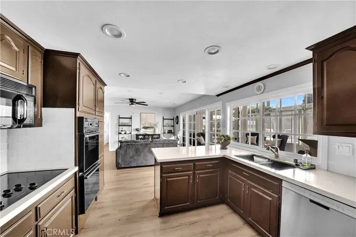 Tons of cabinetry