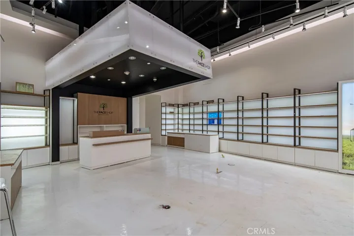 500 N Atlantic Boulevard 165, Monterey Park, California 91754