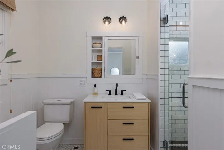 3759 Locust Avenue, Long Beach, California 90807