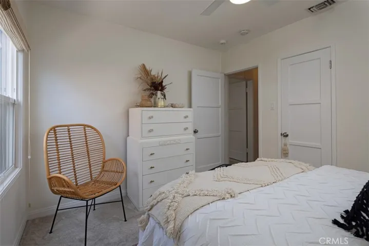 3759 Locust Avenue, Long Beach, California 90807