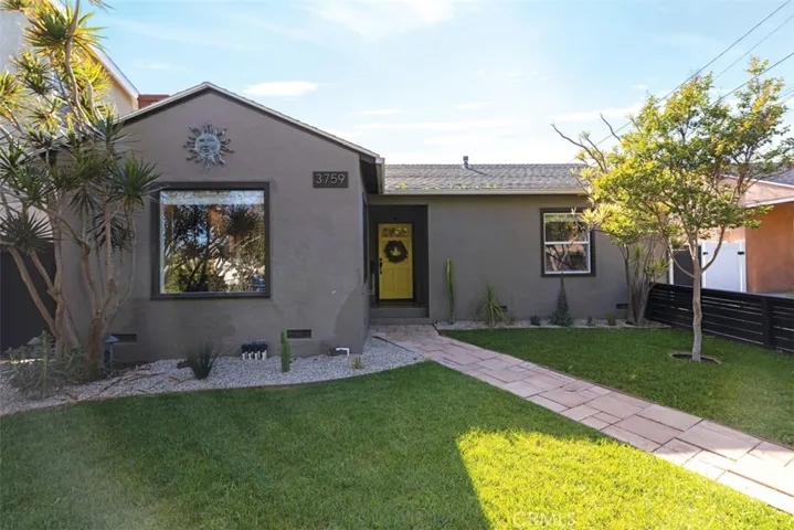 3759 Locust Avenue, Long Beach, California 90807