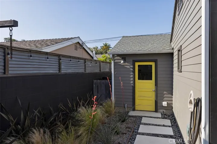3759 Locust Avenue, Long Beach, California 90807