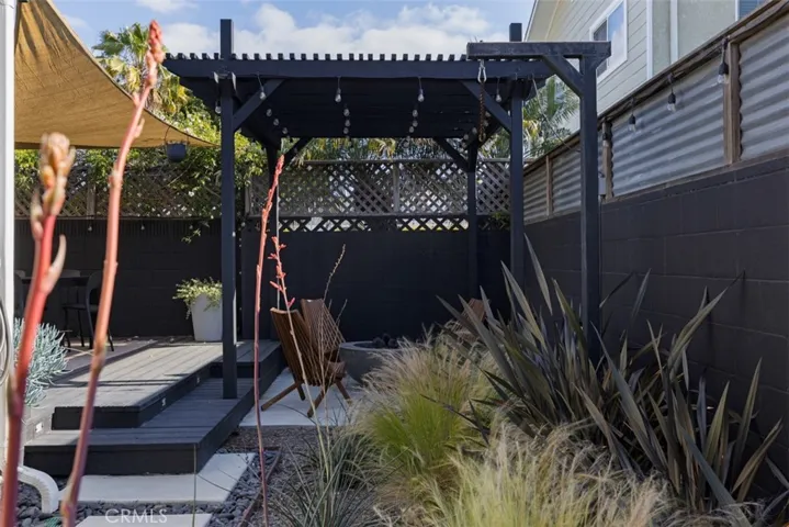 3759 Locust Avenue, Long Beach, California 90807
