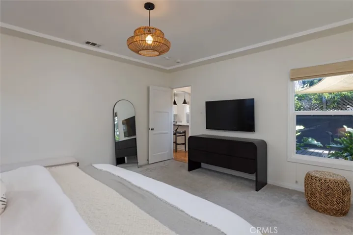 3759 Locust Avenue, Long Beach, California 90807