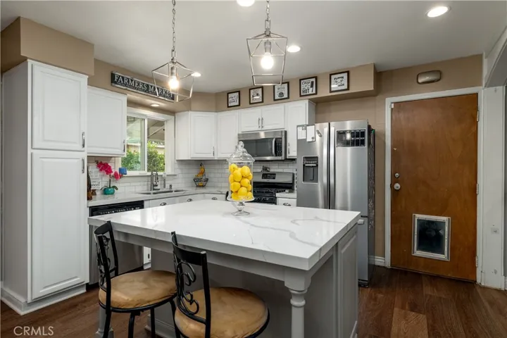 4453 Salerno Drive, Riverside, California 92503