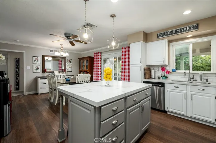 4453 Salerno Drive, Riverside, California 92503