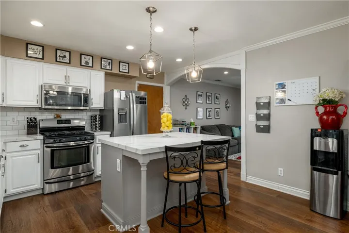 4453 Salerno Drive, Riverside, California 92503