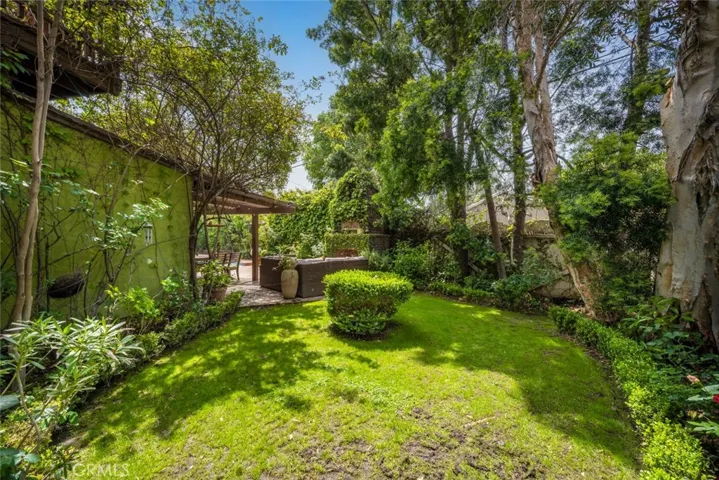 11614 Regent Street, Los Angeles, California 90066