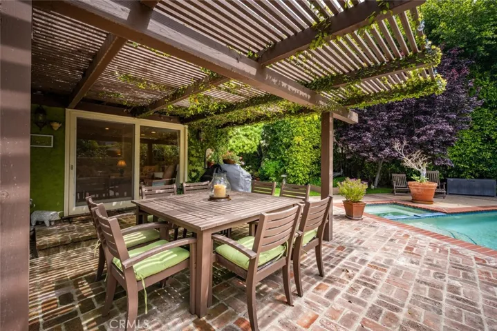 11614 Regent Street, Los Angeles, California 90066