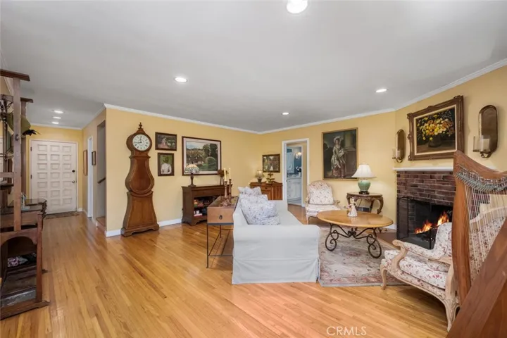 11614 Regent Street, Los Angeles, California 90066