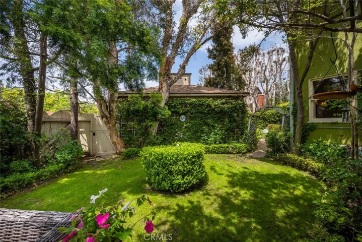 11614 Regent Street, Los Angeles, California 90066