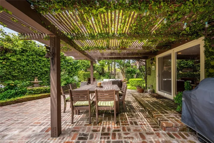 11614 Regent Street, Los Angeles, California 90066