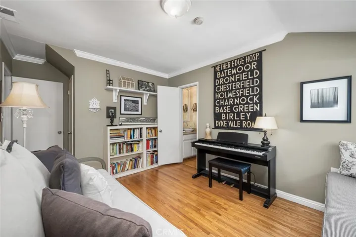 11614 Regent Street, Los Angeles, California 90066