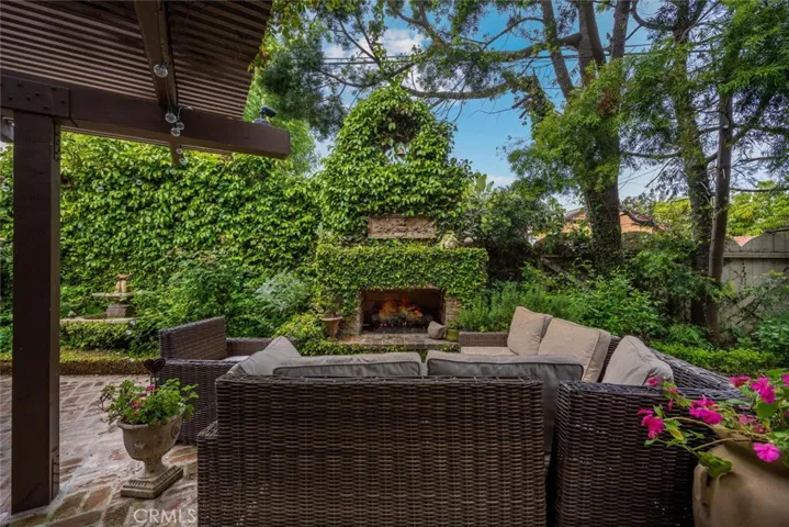 11614 Regent Street, Los Angeles, California 90066