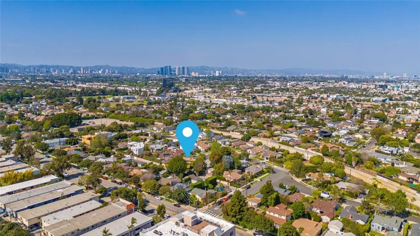 11614 Regent Street, Los Angeles, California 90066