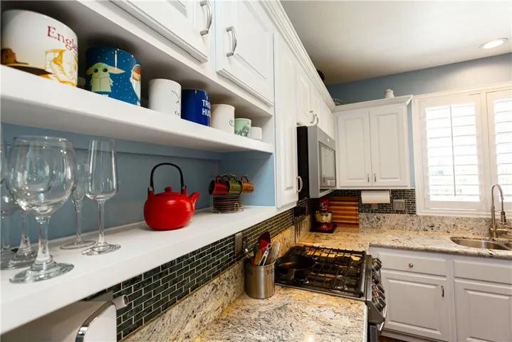 34241 Sherwood Drive, Yucaipa, California 92399