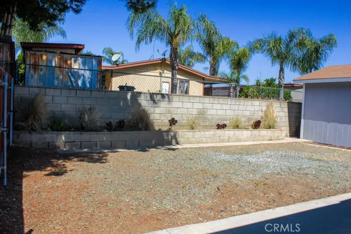 290 N A Street, Perris, California 92570