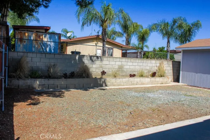 290 N A Street, Perris, California 92570