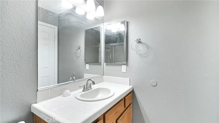 12271 Middleton Rd, Phelan, California 92372