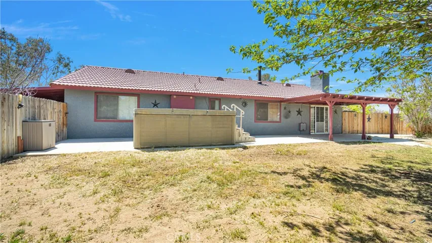 12271 Middleton Rd, Phelan, California 92372
