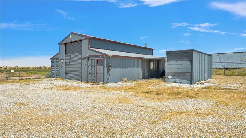 12271 Middleton Rd, Phelan, California 92372