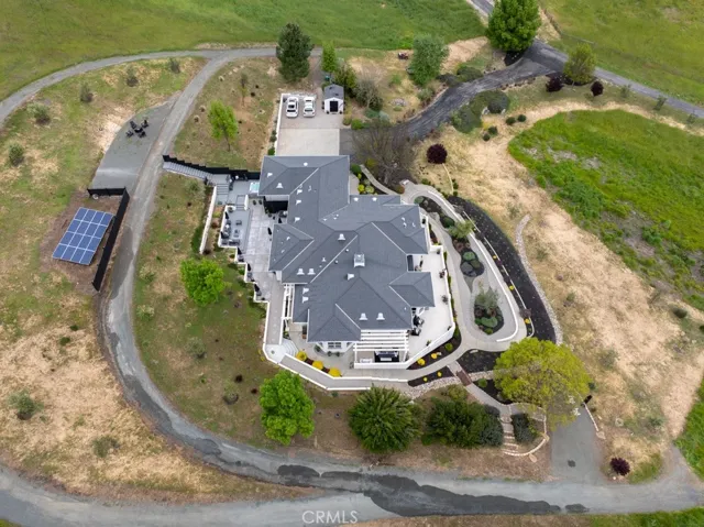 8560 Corriente Road, Atascadero, California 93422