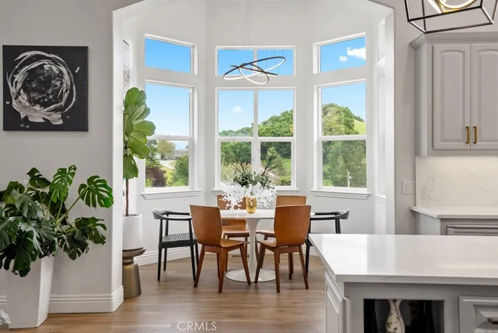 8560 Corriente Road, Atascadero, California 93422
