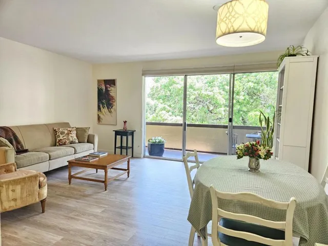 425 Grant Avenue 30, Palo Alto, California 94306