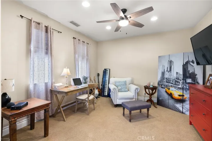 31920 Oregon Lane, Temecula, California 92592