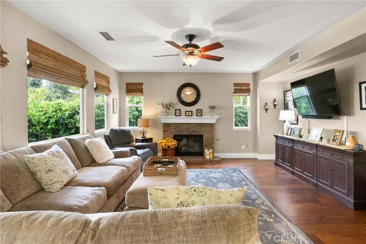 31920 Oregon Lane, Temecula, California 92592