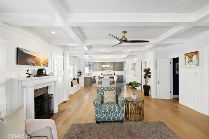 411 Emerald Street, Redondo Beach, California 90277