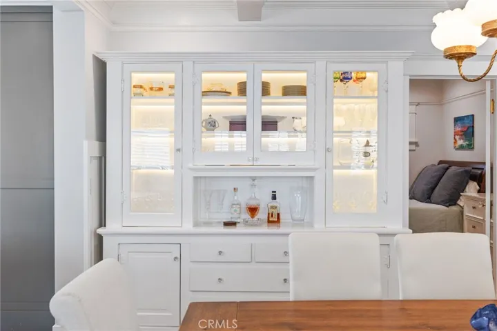 411 Emerald Street, Redondo Beach, California 90277