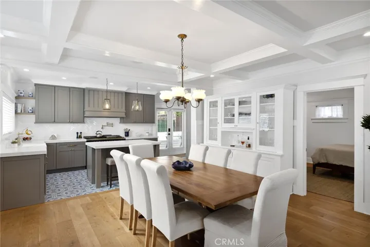411 Emerald Street, Redondo Beach, California 90277