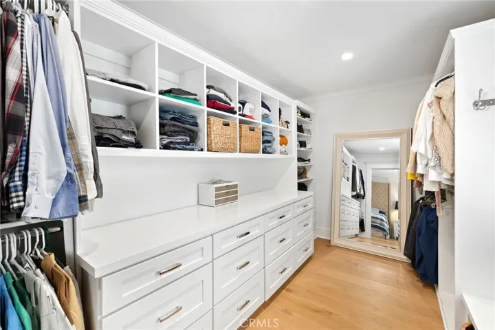 411 Emerald Street, Redondo Beach, California 90277