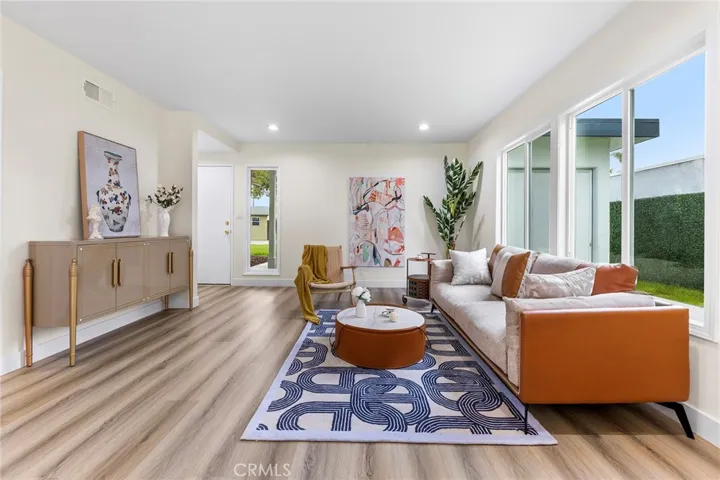 19371 Joice Lane, Huntington Beach, California 92646
