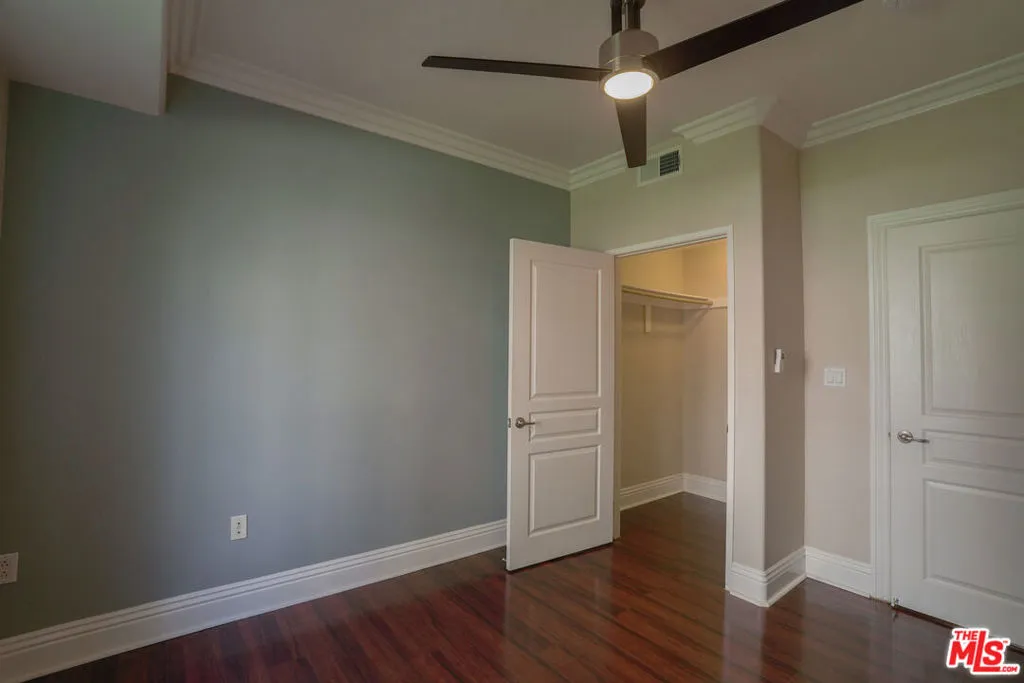 3112 Watermarke Place, Irvine, California 92612 home-pic-7