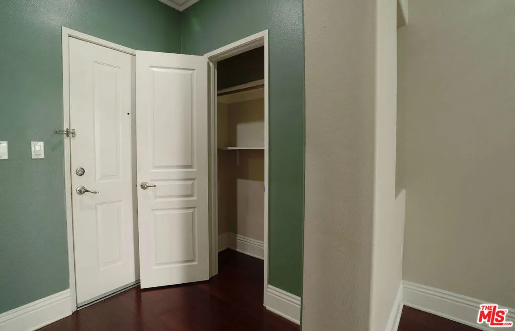 3112 Watermarke Place, Irvine, California 92612 home-pic-8