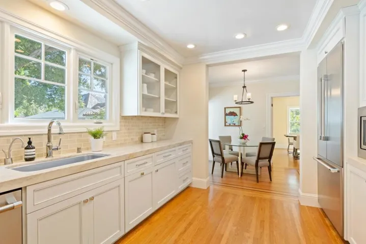 1945 Cowper Street, Palo Alto, California 94301