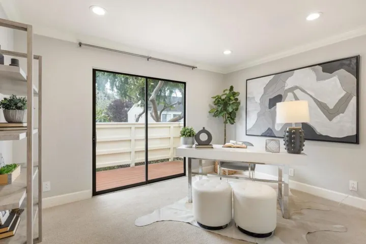 165 Gladys Avenue, Mountain View, California 94043