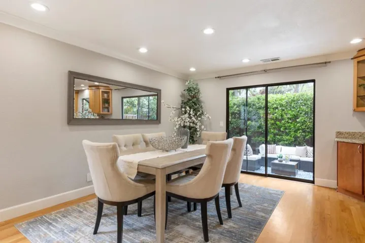 165 Gladys Avenue, Mountain View, California 94043