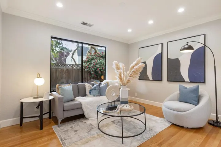 165 Gladys Avenue, Mountain View, California 94043
