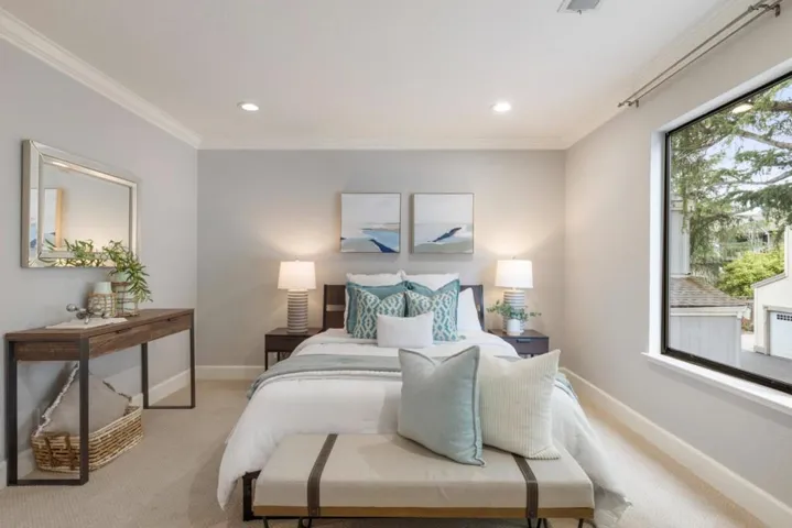 165 Gladys Avenue, Mountain View, California 94043