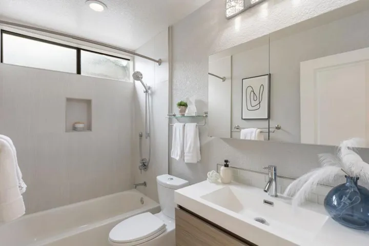 165 Gladys Avenue, Mountain View, California 94043