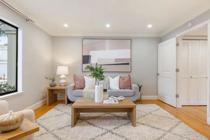 165 Gladys Avenue, Mountain View, California 94043